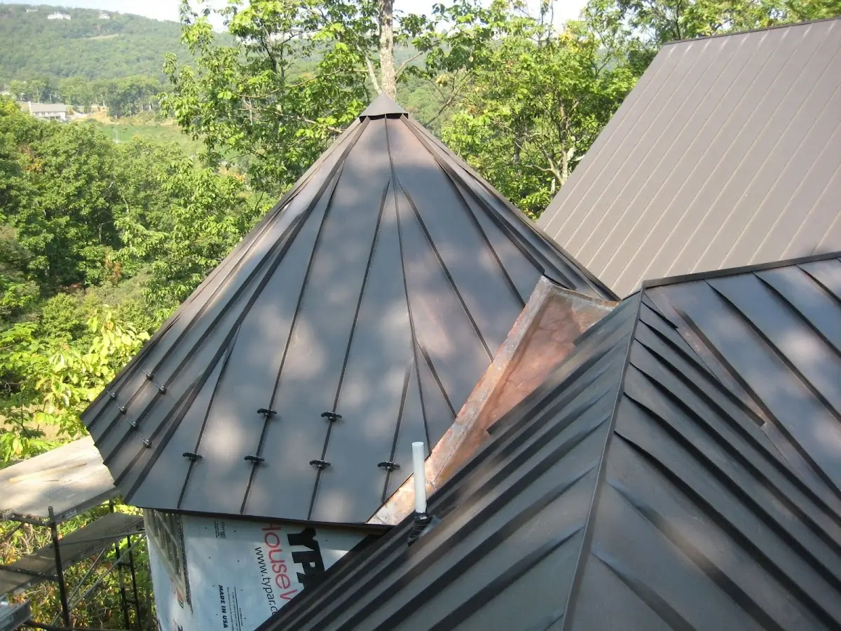 Professional Shingle Replacement & Repair by Craftsman Roofing in Highland Terrace